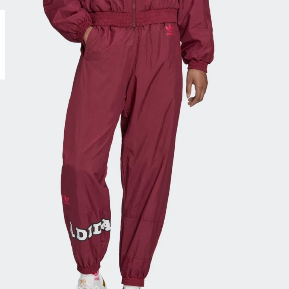 NWT size L Adidas wind pants